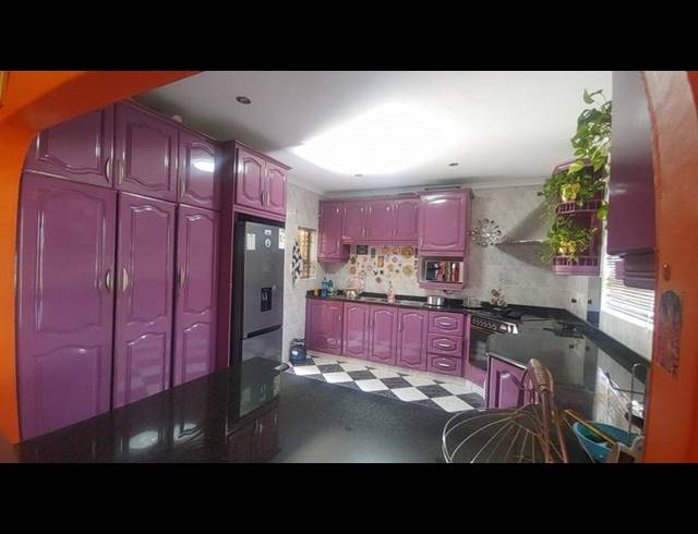 3 BEDROOM HOUSE FOR SALE IN ORIENT HEIGHTS